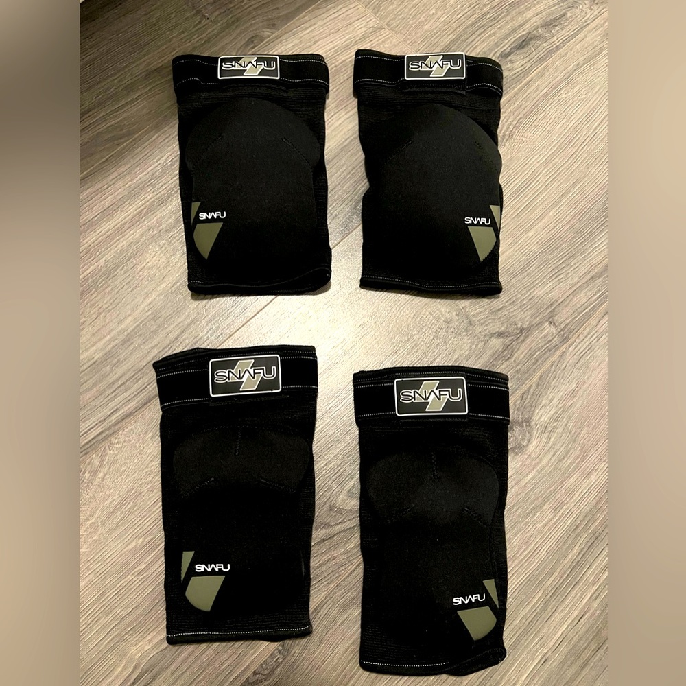 Snafu Multi-Sport Pro Knee and Elbow Pads (Fits Under Pants) New (no tags)